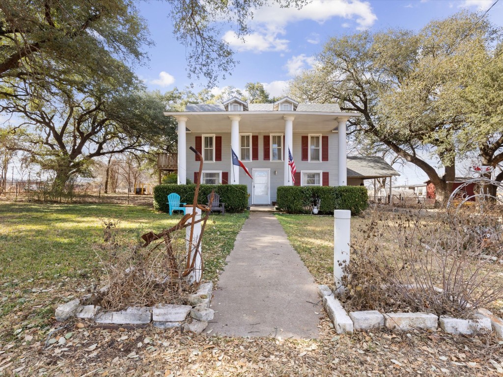 1100 W Bridge Street Granbury TX 76048