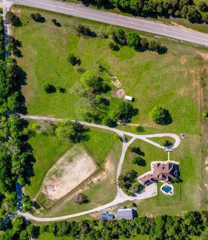 145 County Road 2327 Decatur TX 76234