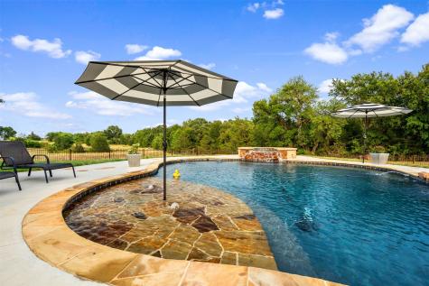 145 County Road 2327 Decatur TX 76234