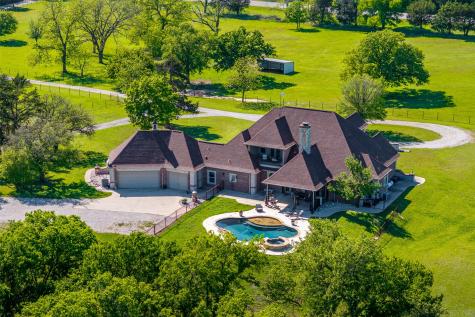 145 County Road 2327 Decatur TX 76234