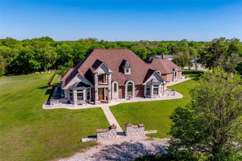 145 County Road 2327 Decatur TX 76234
