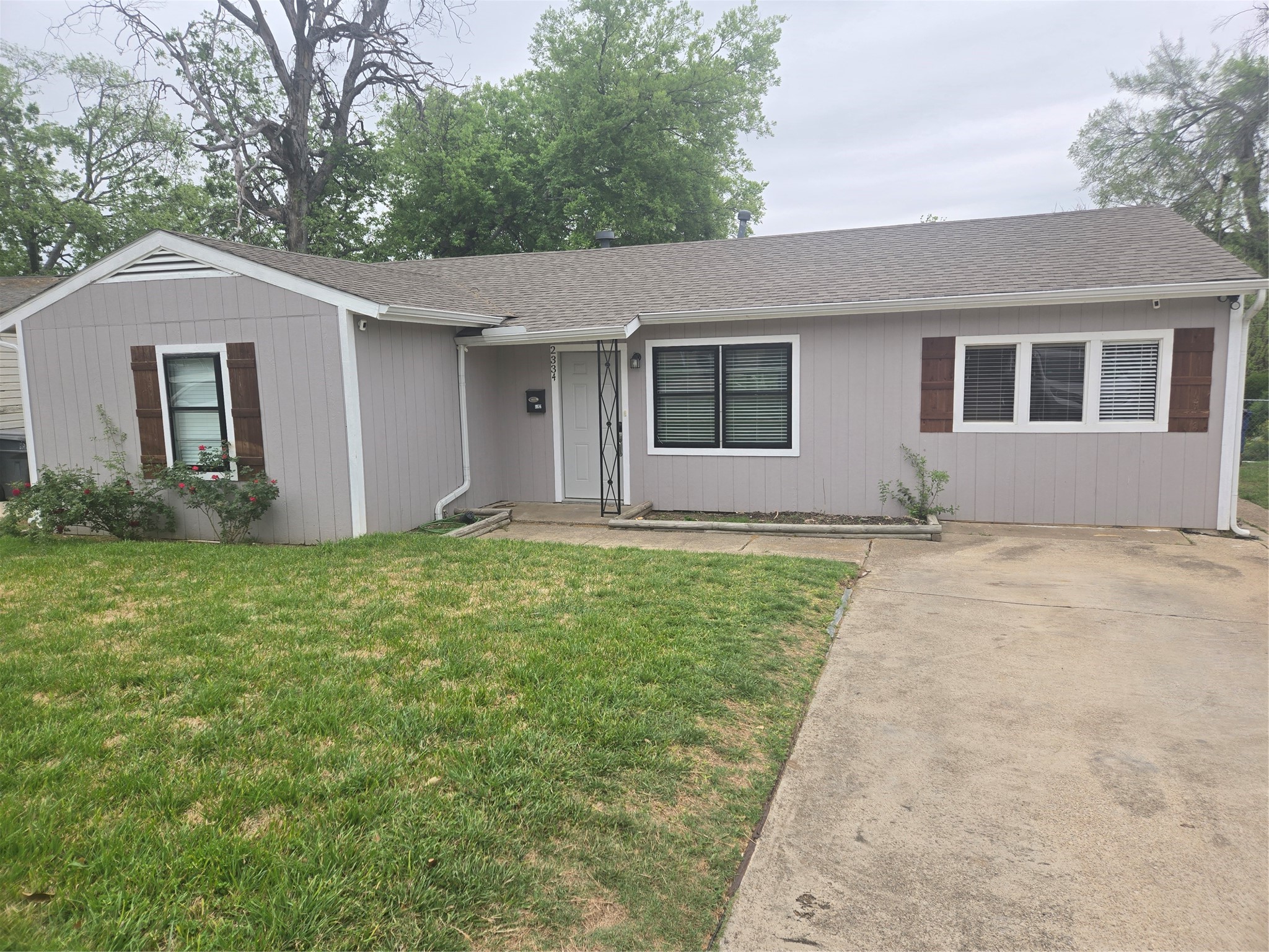 2334 Wolcott Drive Dallas TX 75241