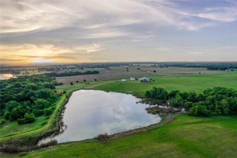 1906 Farm Road 1506 Paris TX 75460