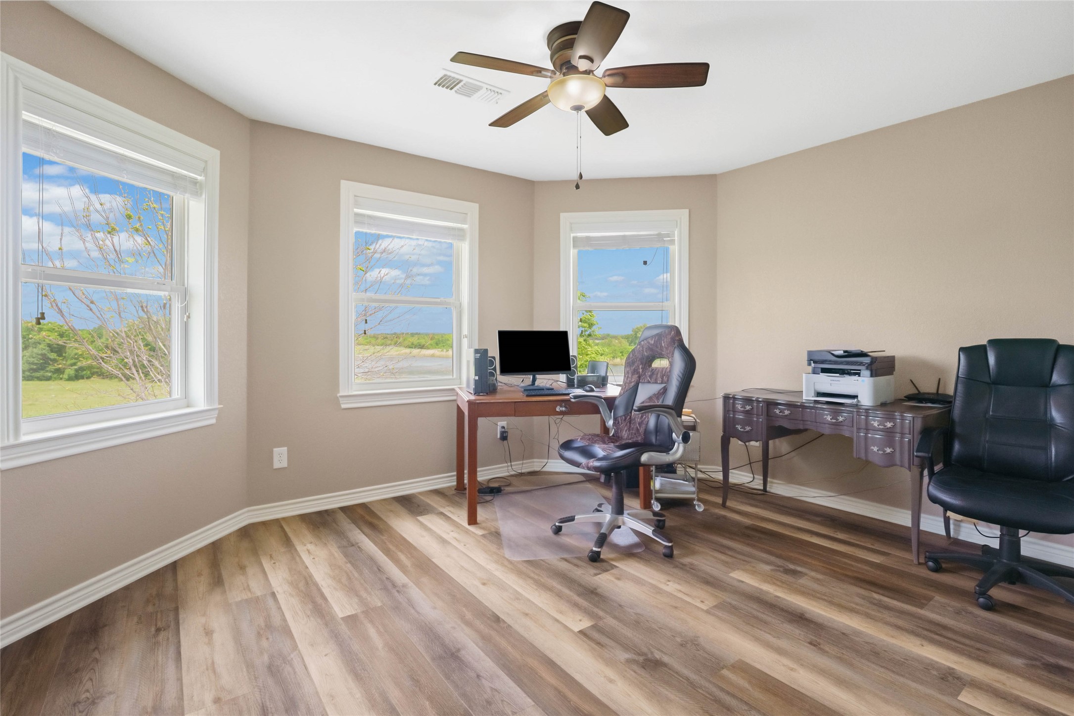 1906 Farm Road 1506 Paris TX 75460