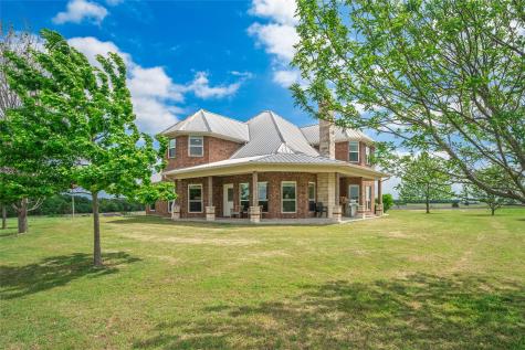 1906 Farm Road 1506 Paris TX 75460