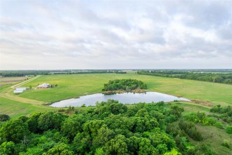 1906 Farm Road 1506 Paris TX 75460