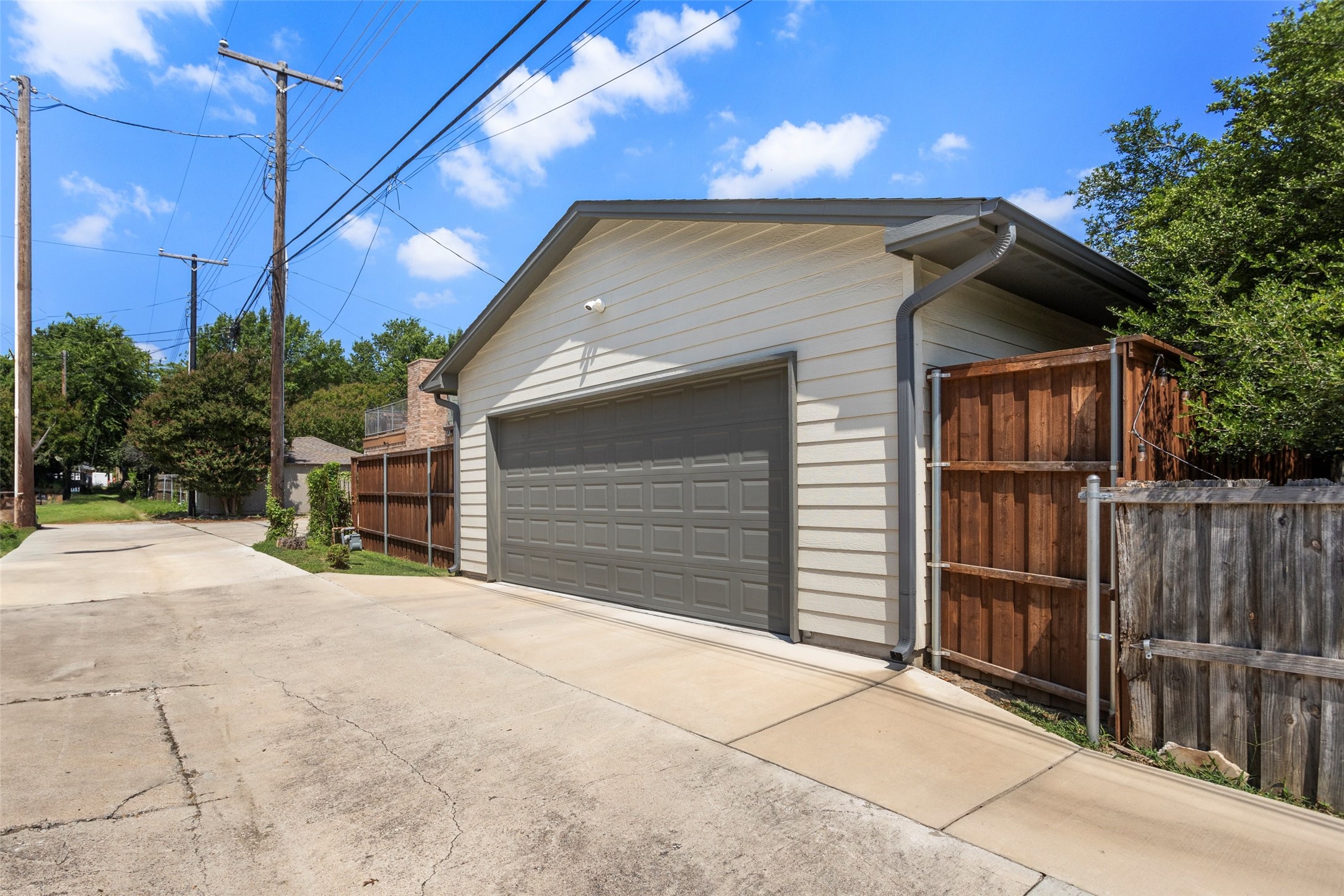 4609 El Campo Avenue Fort Worth TX 76107