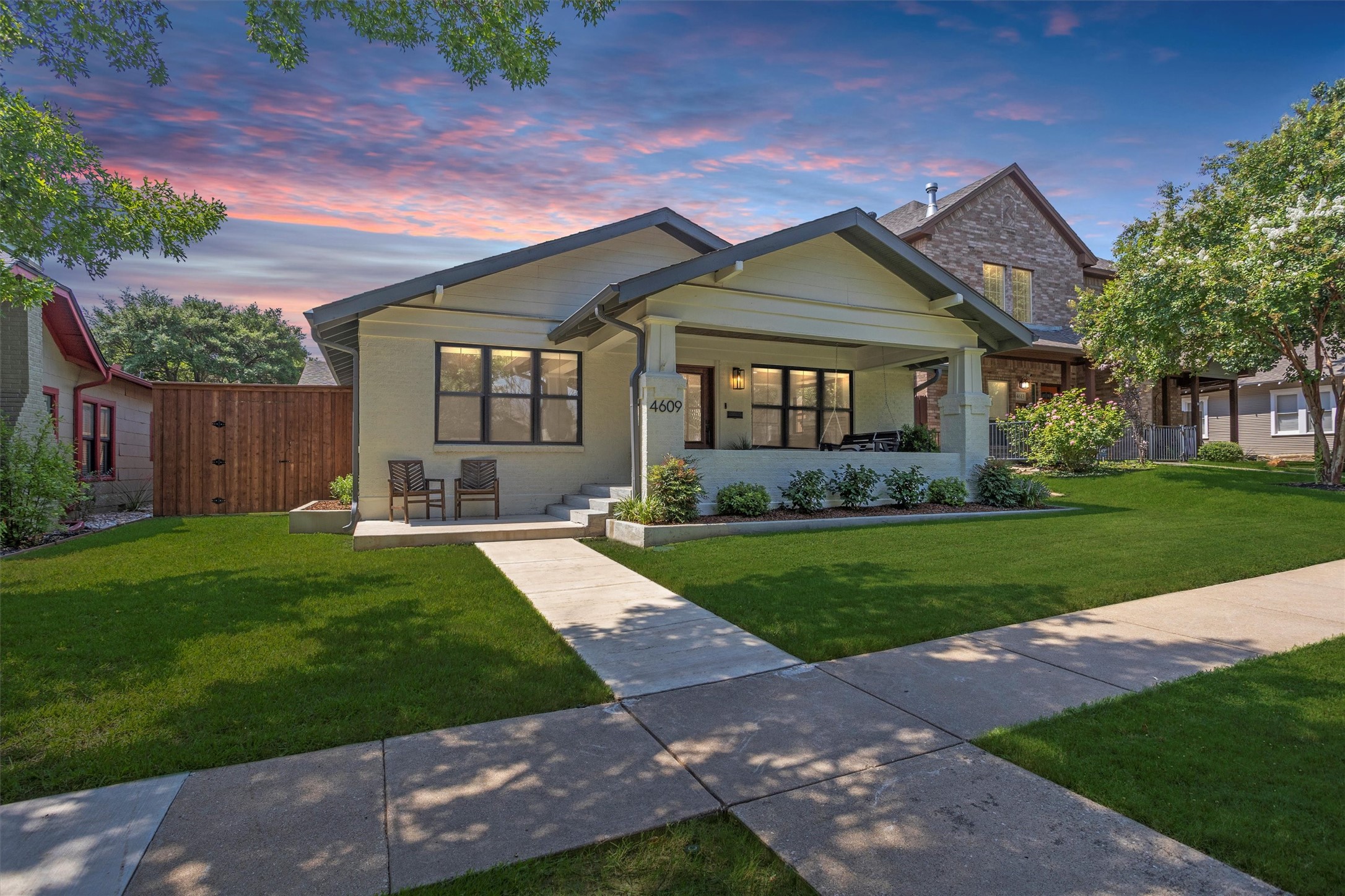 4609 El Campo Avenue Fort Worth TX 76107
