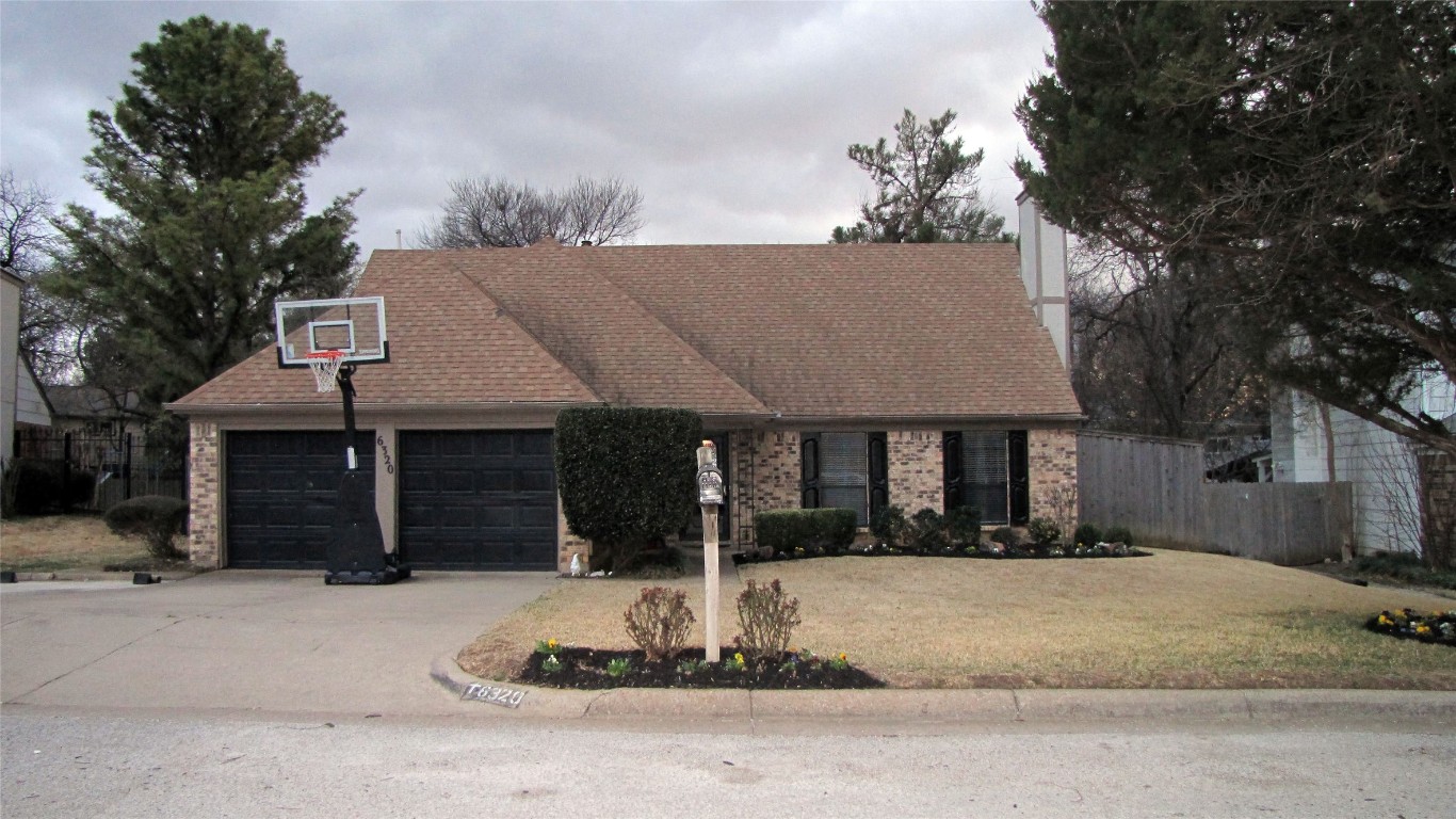 6320 Brookgate Drive Arlington TX 76016