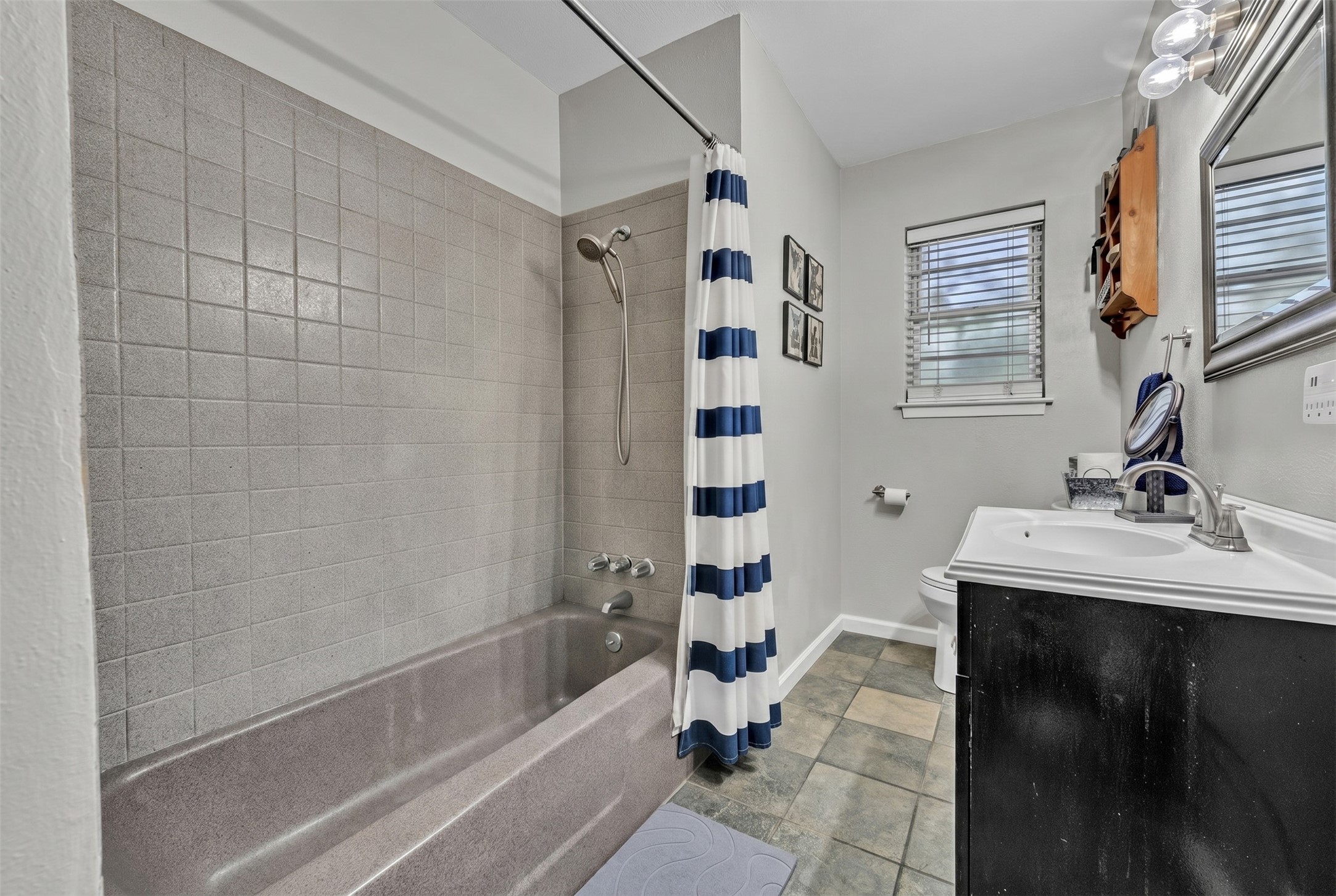 102 Thomas Street Joshua TX 76058