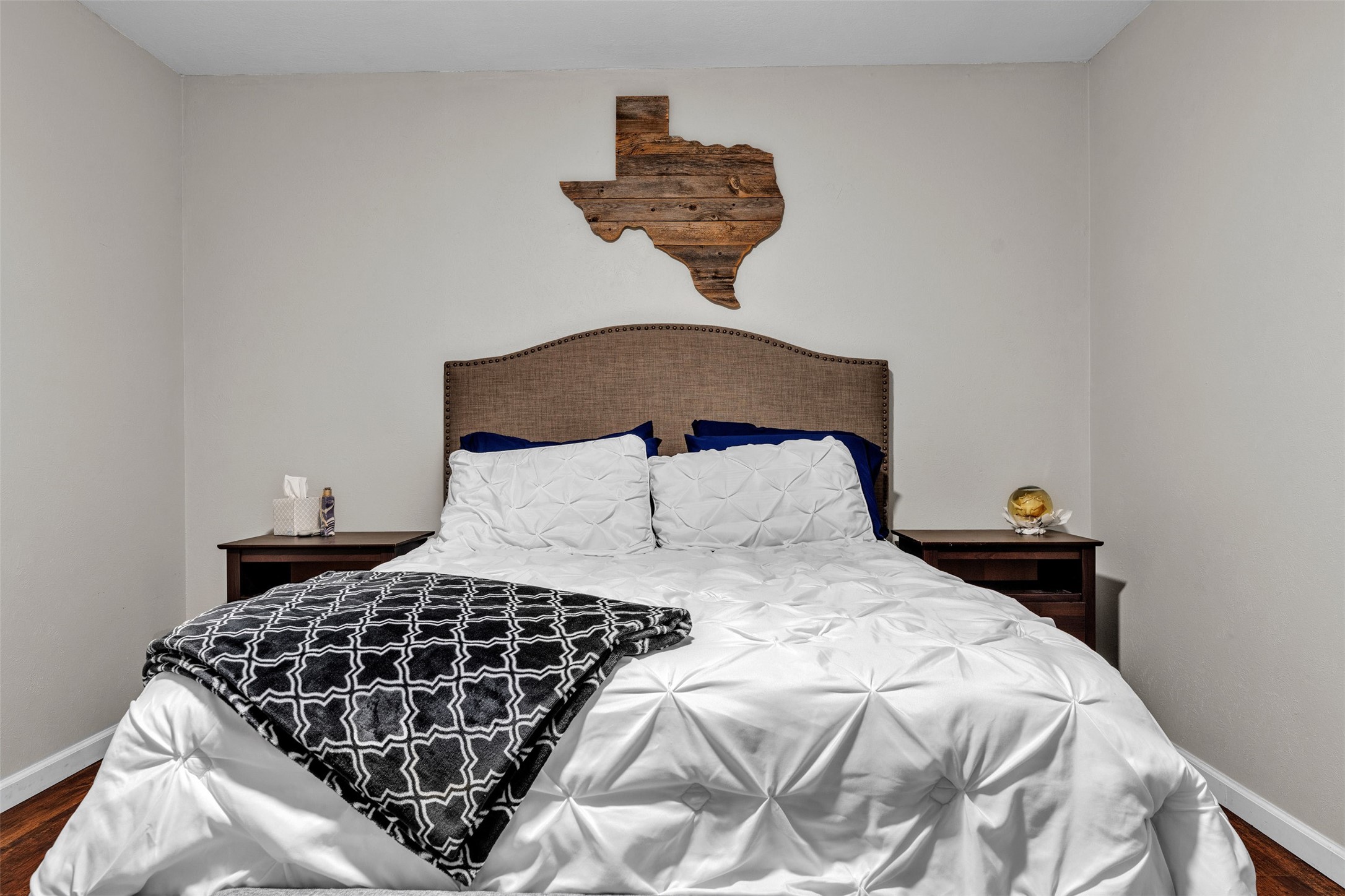 102 Thomas Street Joshua TX 76058