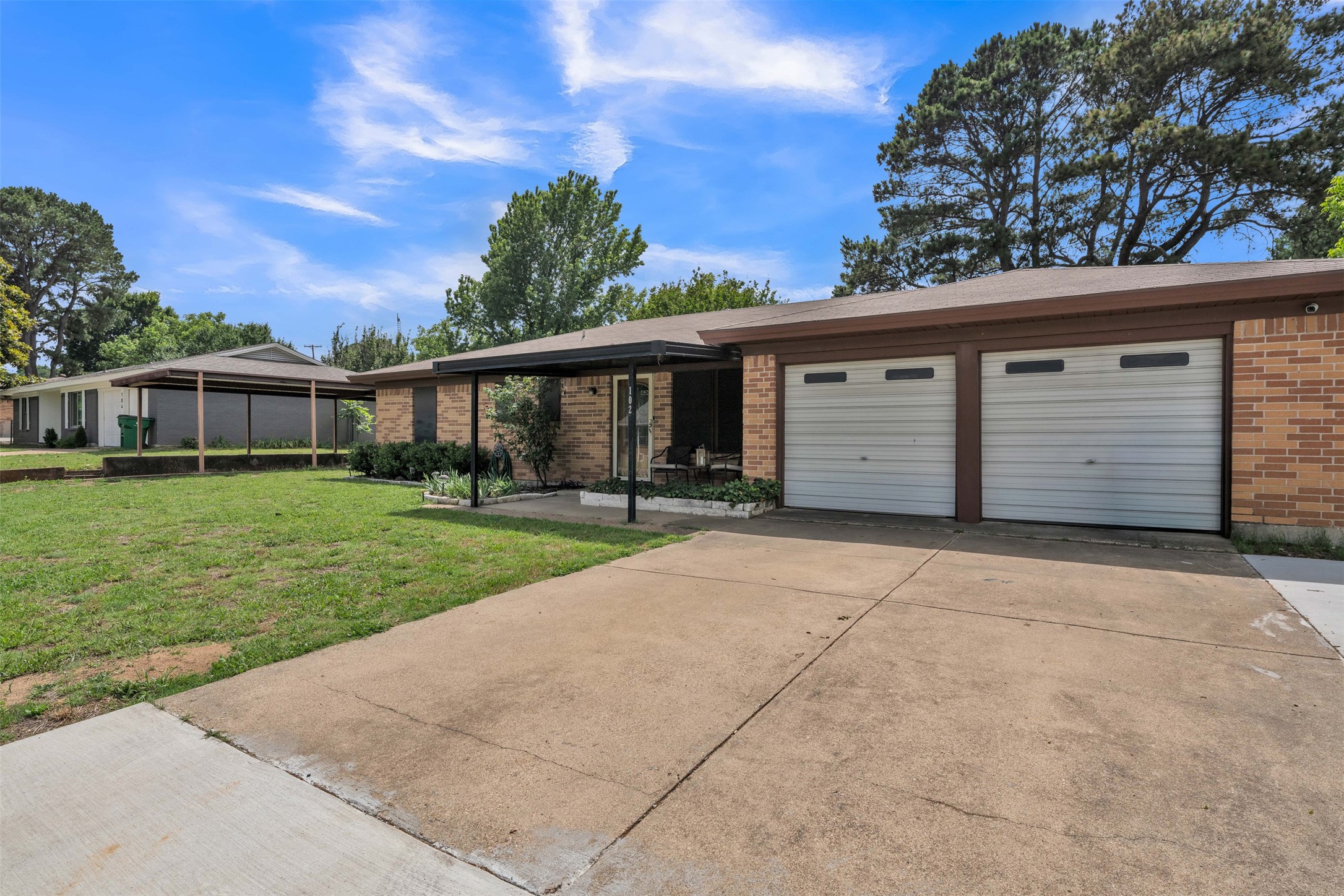 102 Thomas Street Joshua TX 76058