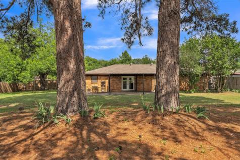 102 Thomas Street Joshua TX 76058