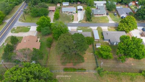 102 Thomas Street Joshua TX 76058