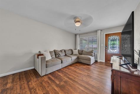 102 Thomas Street Joshua TX 76058