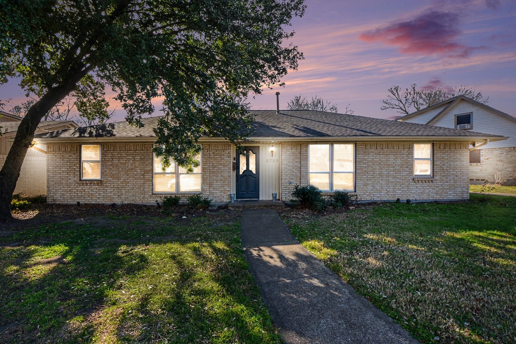 2725 Mark Drive Mesquite TX 75150
