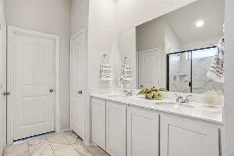 2673 River Bank Drive Burleson TX 76028