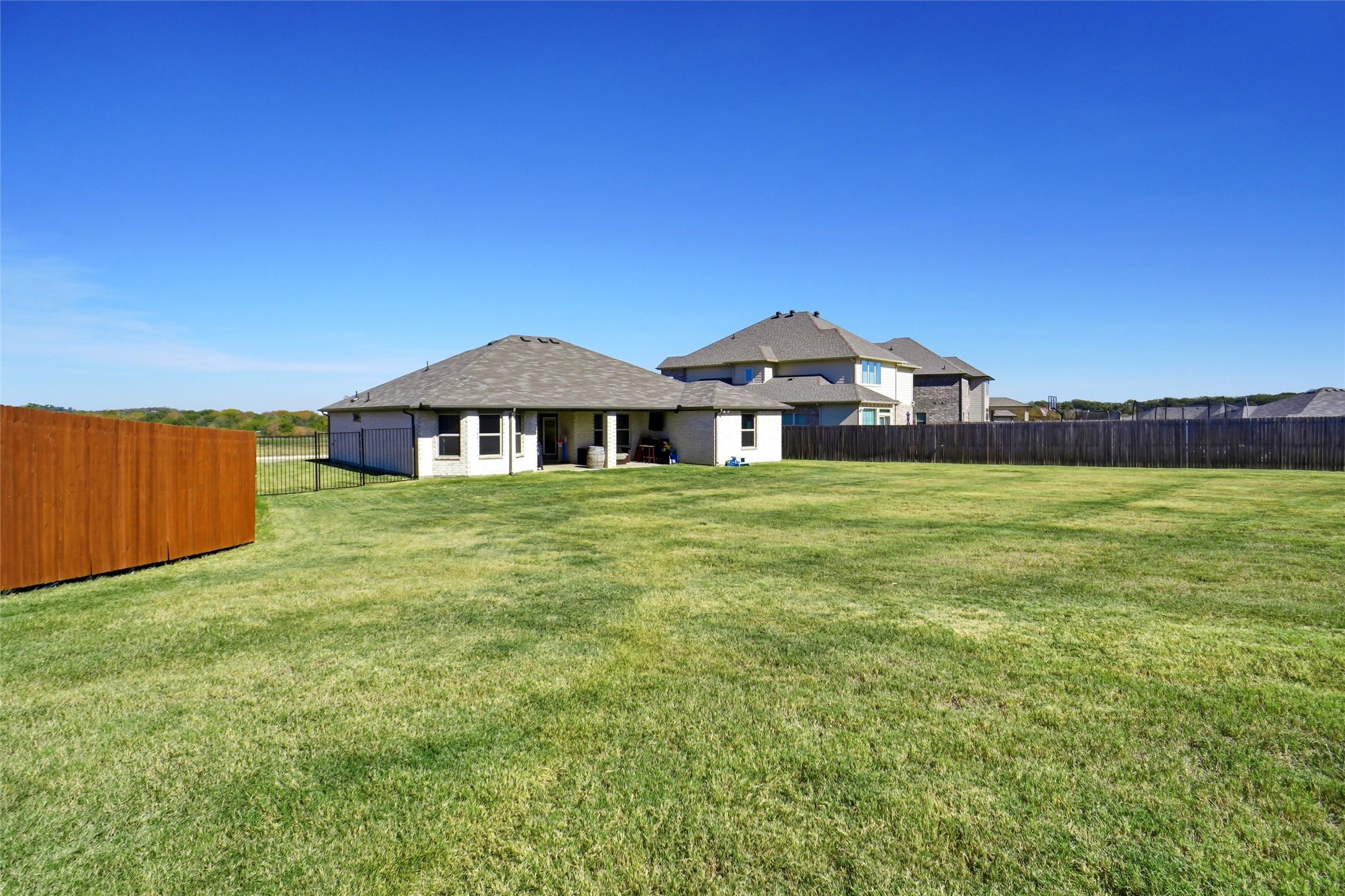 2673 River Bank Drive Burleson TX 76028