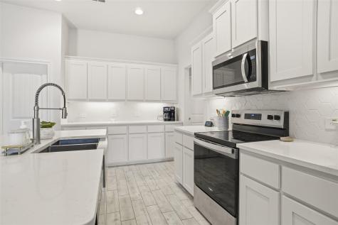 2673 River Bank Drive Burleson TX 76028