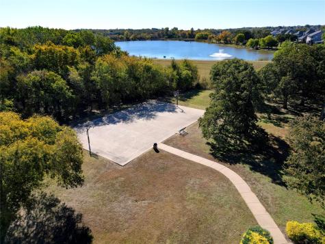 2673 River Bank Drive Burleson TX 76028
