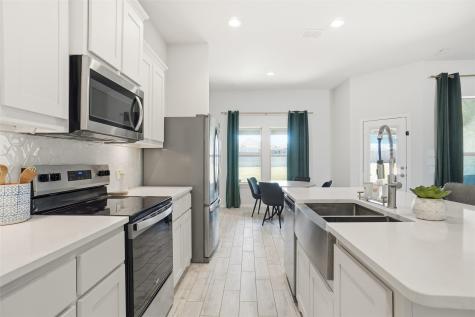 2673 River Bank Drive Burleson TX 76028