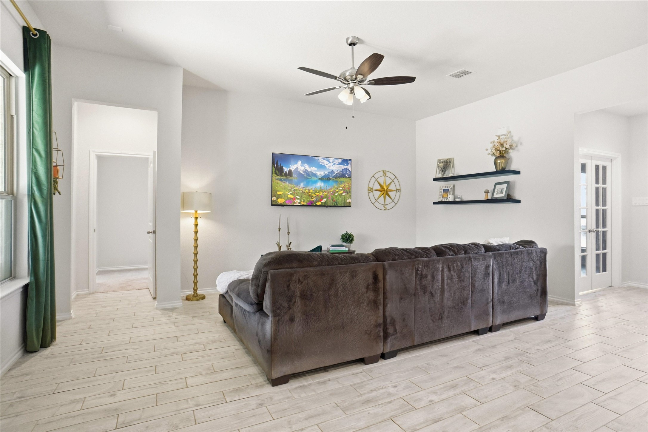 2673 River Bank Drive Burleson TX 76028