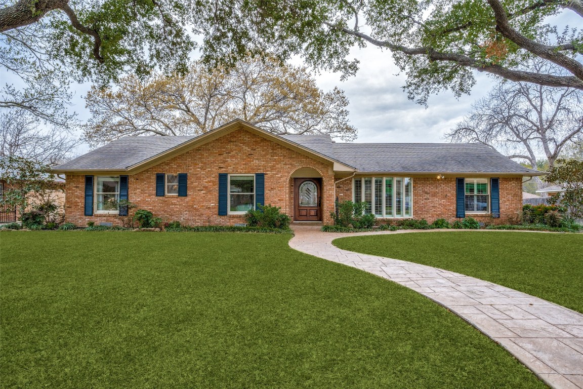 11123 Candlelight Lane Dallas TX 75229