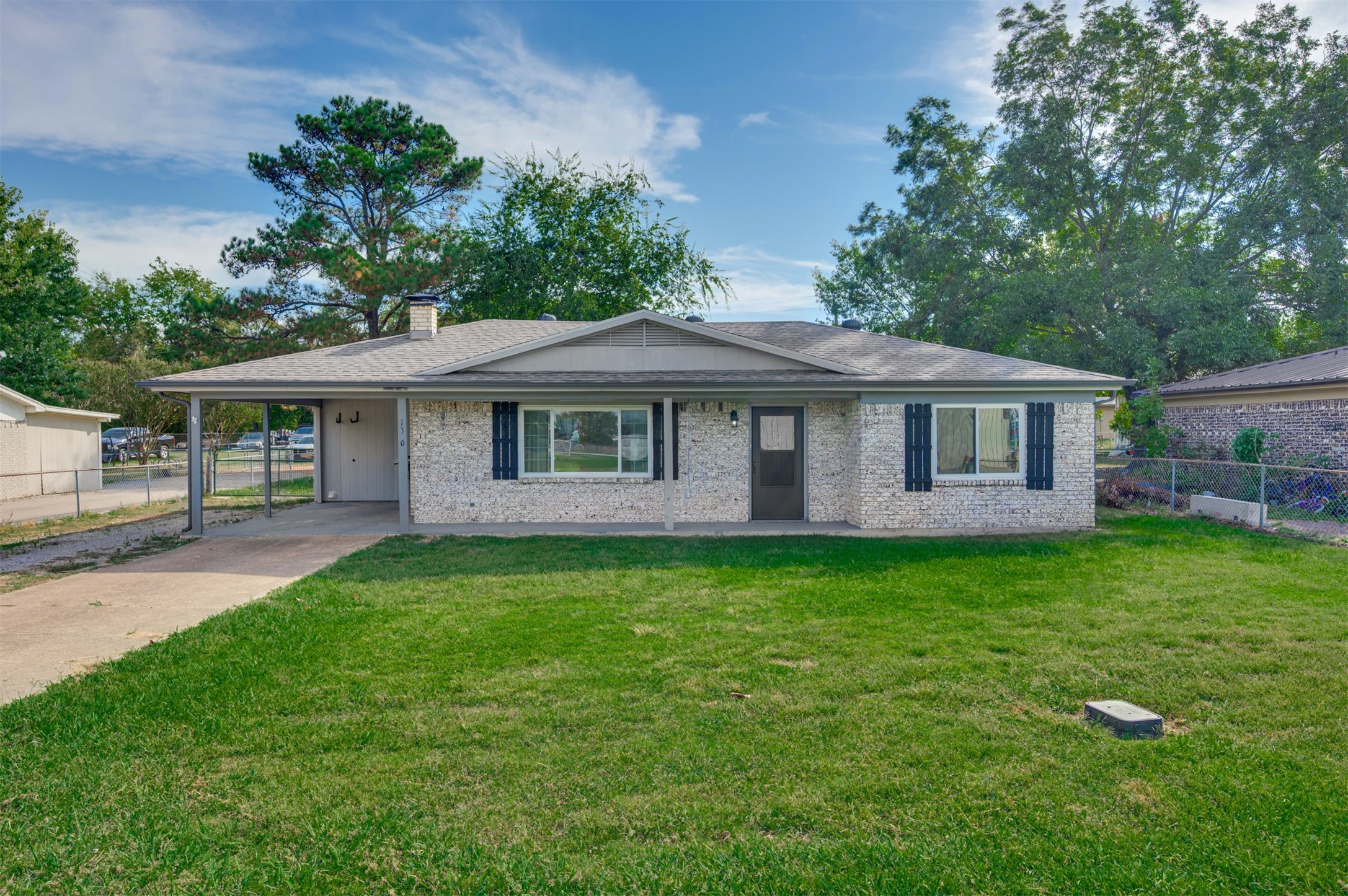 130 Wright Drive Blossom TX 75416