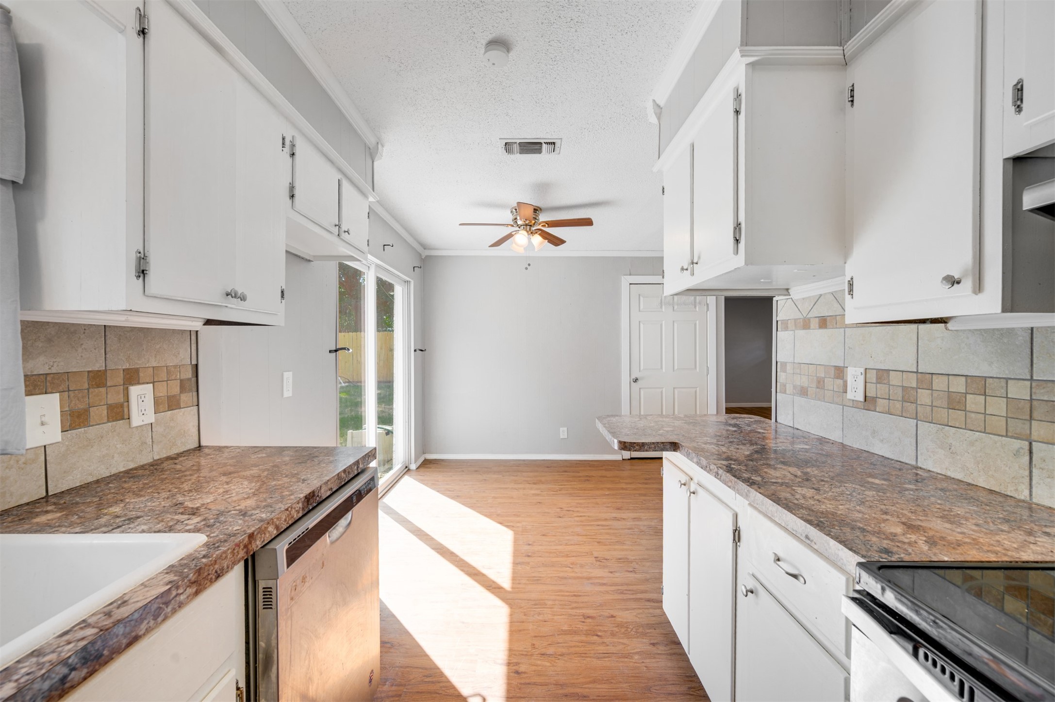130 Wright Drive Blossom TX 75416