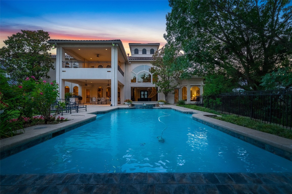 5615 Stone Cliff Court Dallas TX 75287