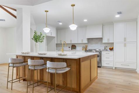 16106 Salado Drive Dallas TX 75248