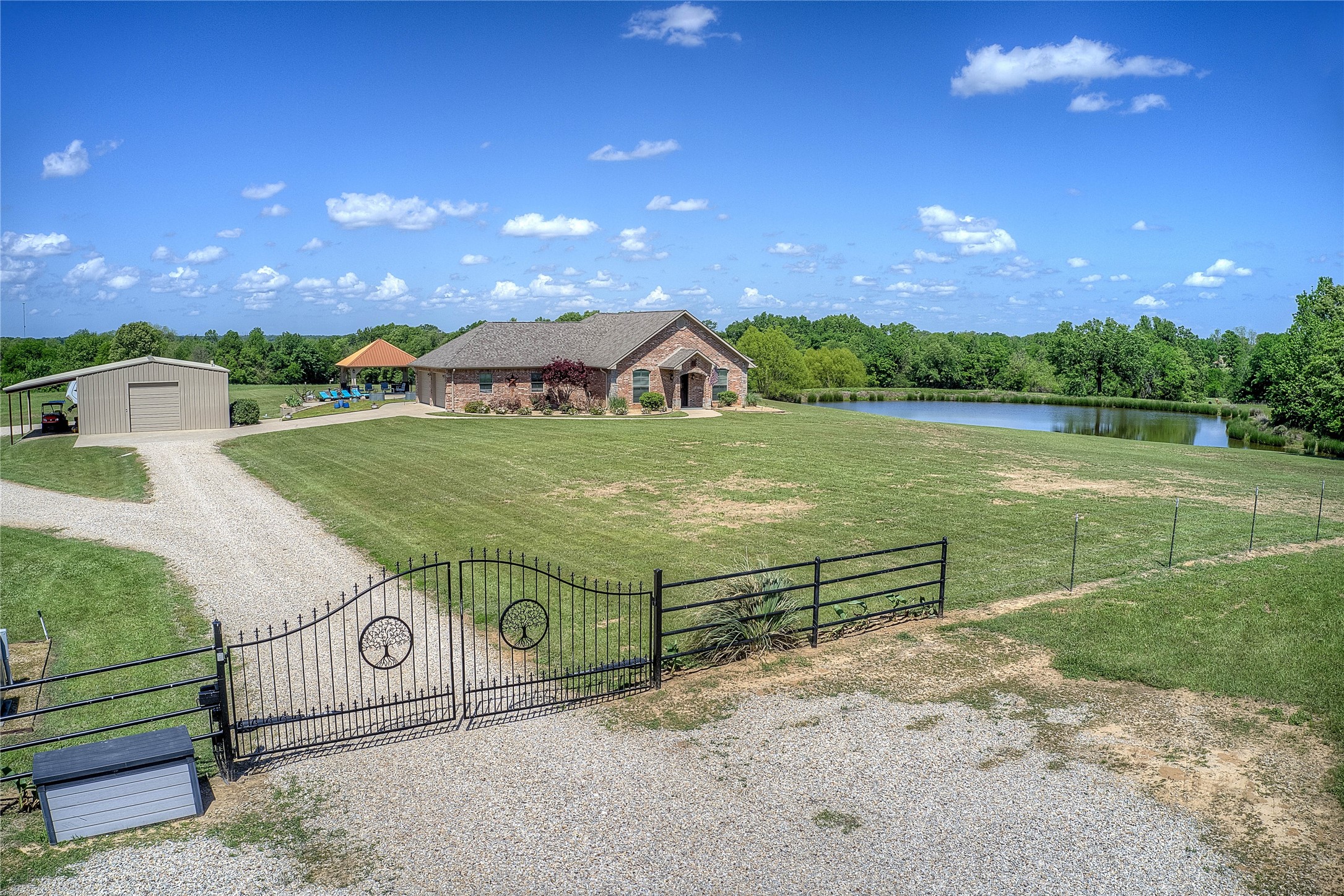 690 County Road 3020 Mount Vernon TX 75457