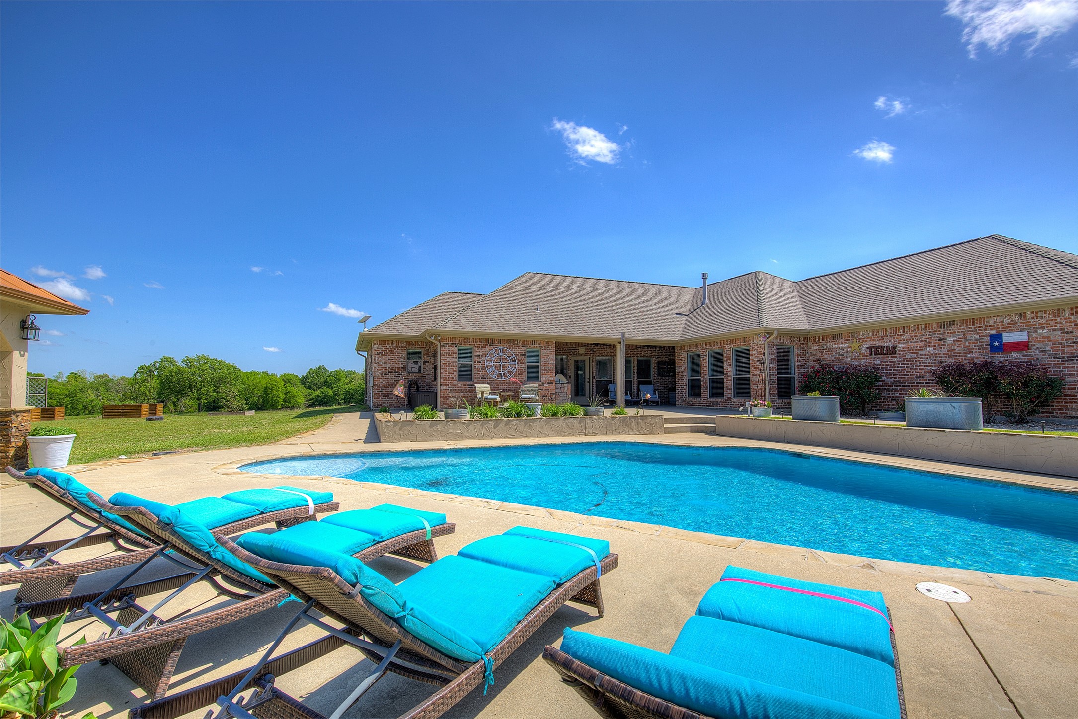 690 County Road 3020 Mount Vernon TX 75457