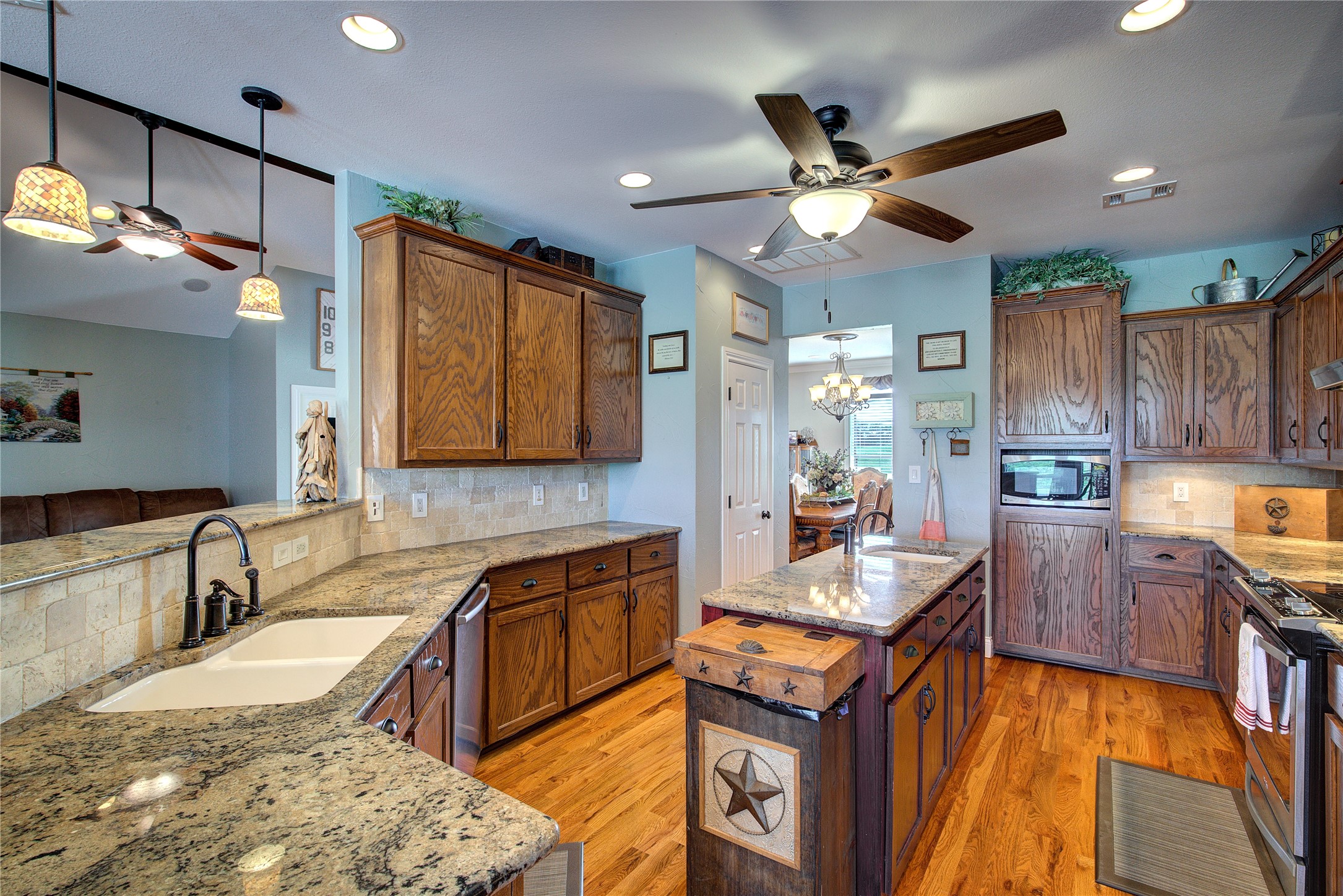 690 County Road 3020 Mount Vernon TX 75457