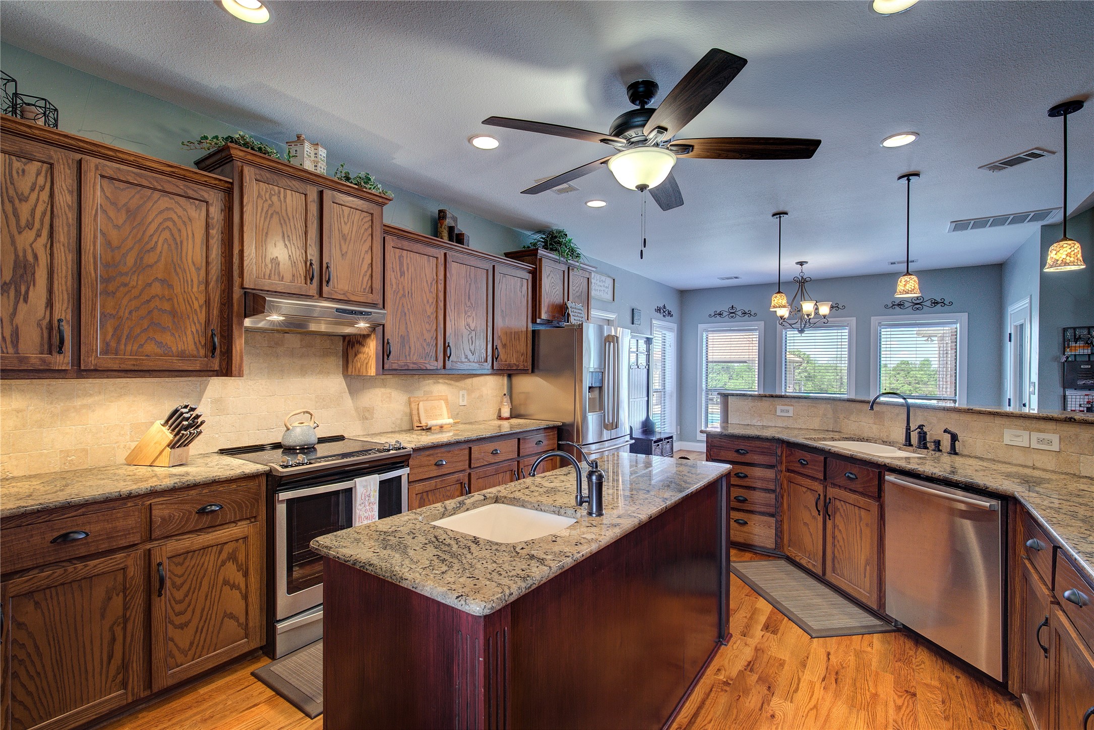 690 County Road 3020 Mount Vernon TX 75457
