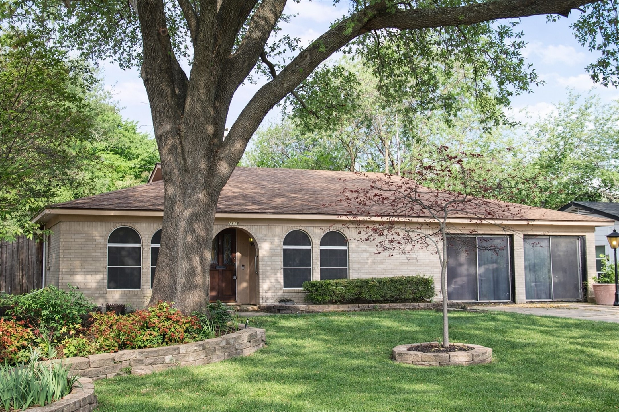 1118 Bryant Street Benbrook TX 76126