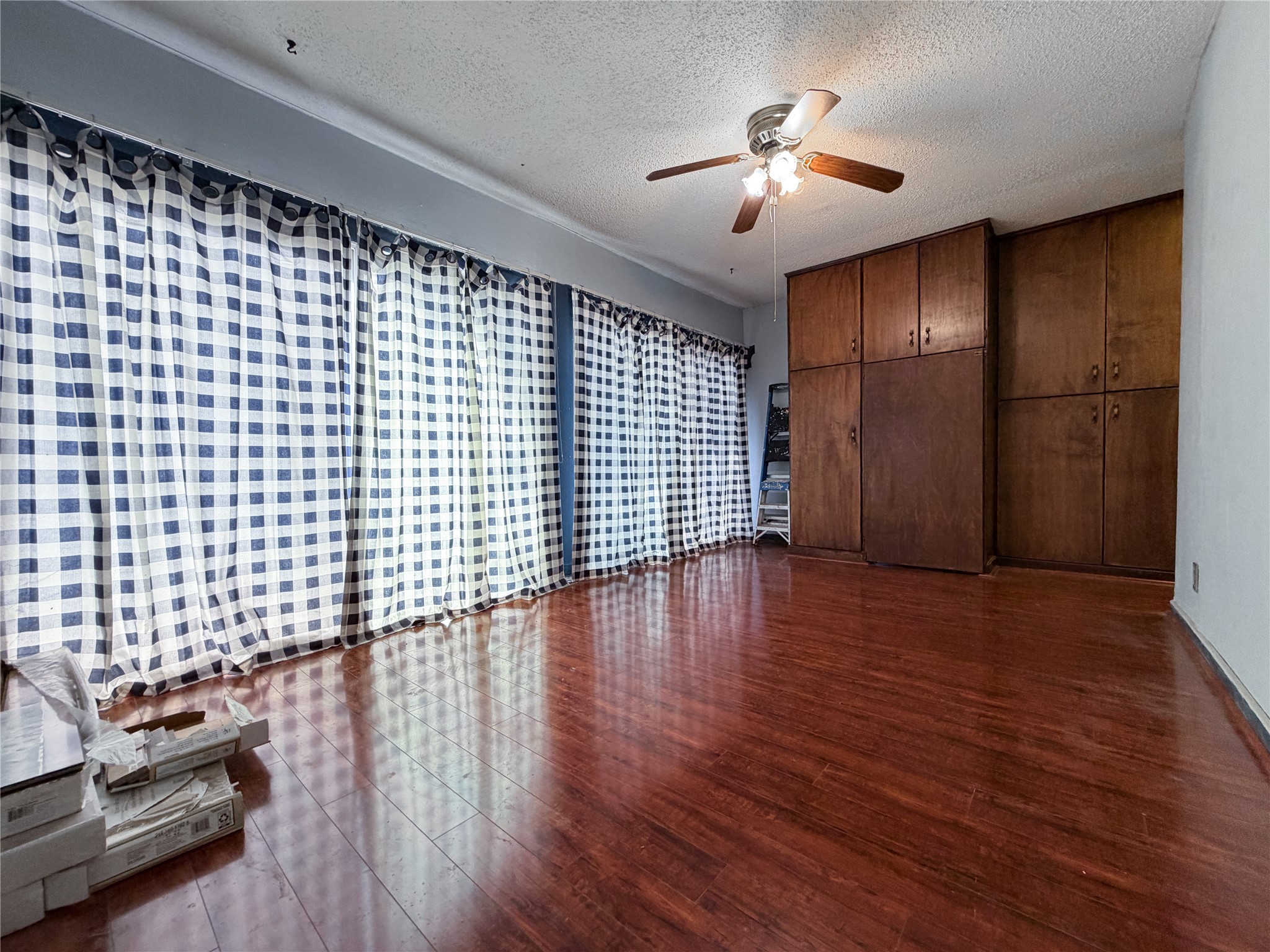 1118 Bryant Street Benbrook TX 76126