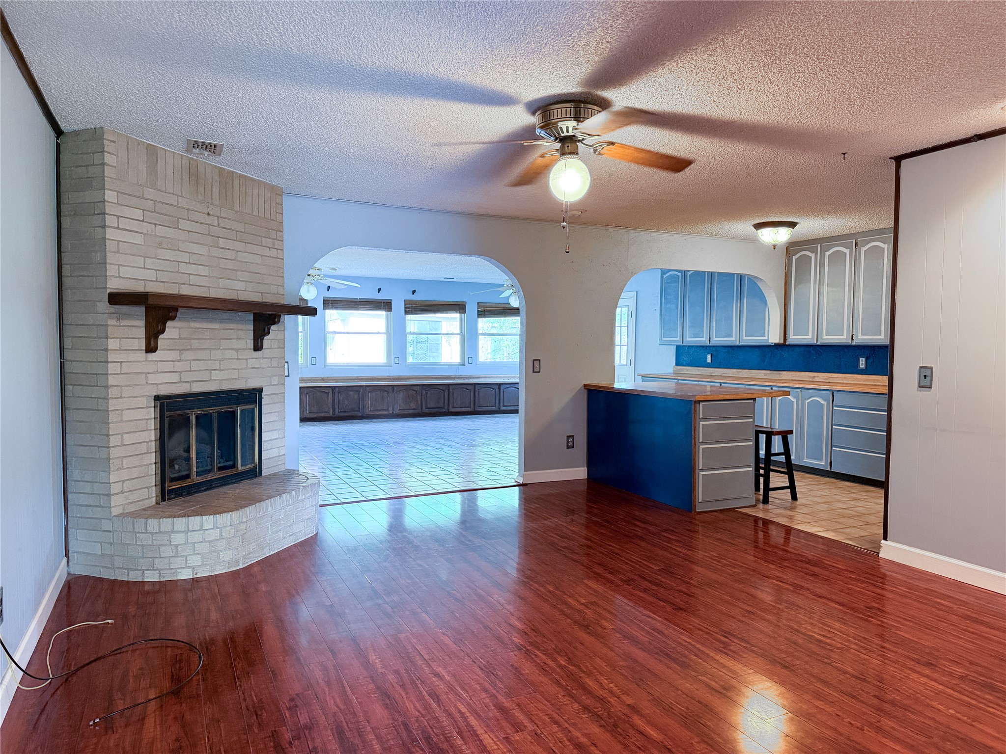 1118 Bryant Street Benbrook TX 76126