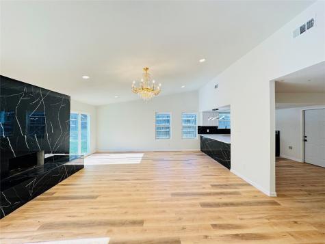 409 Bodart Lane Fort Worth TX 76108