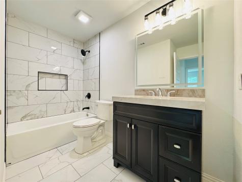 409 Bodart Lane Fort Worth TX 76108