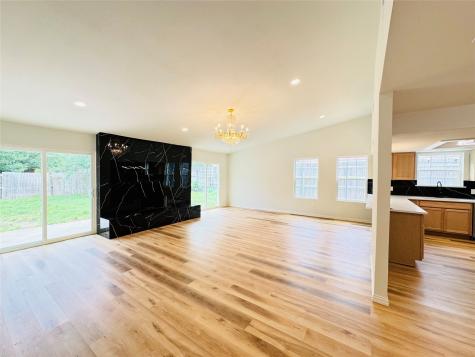 409 Bodart Lane Fort Worth TX 76108