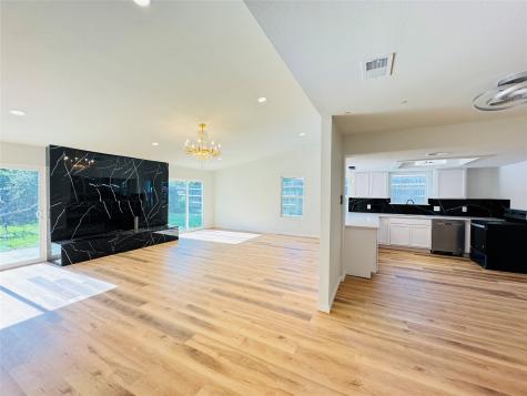 409 Bodart Lane Fort Worth TX 76108