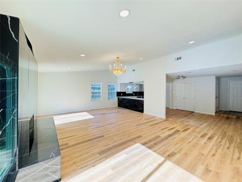 409 Bodart Lane Fort Worth TX 76108