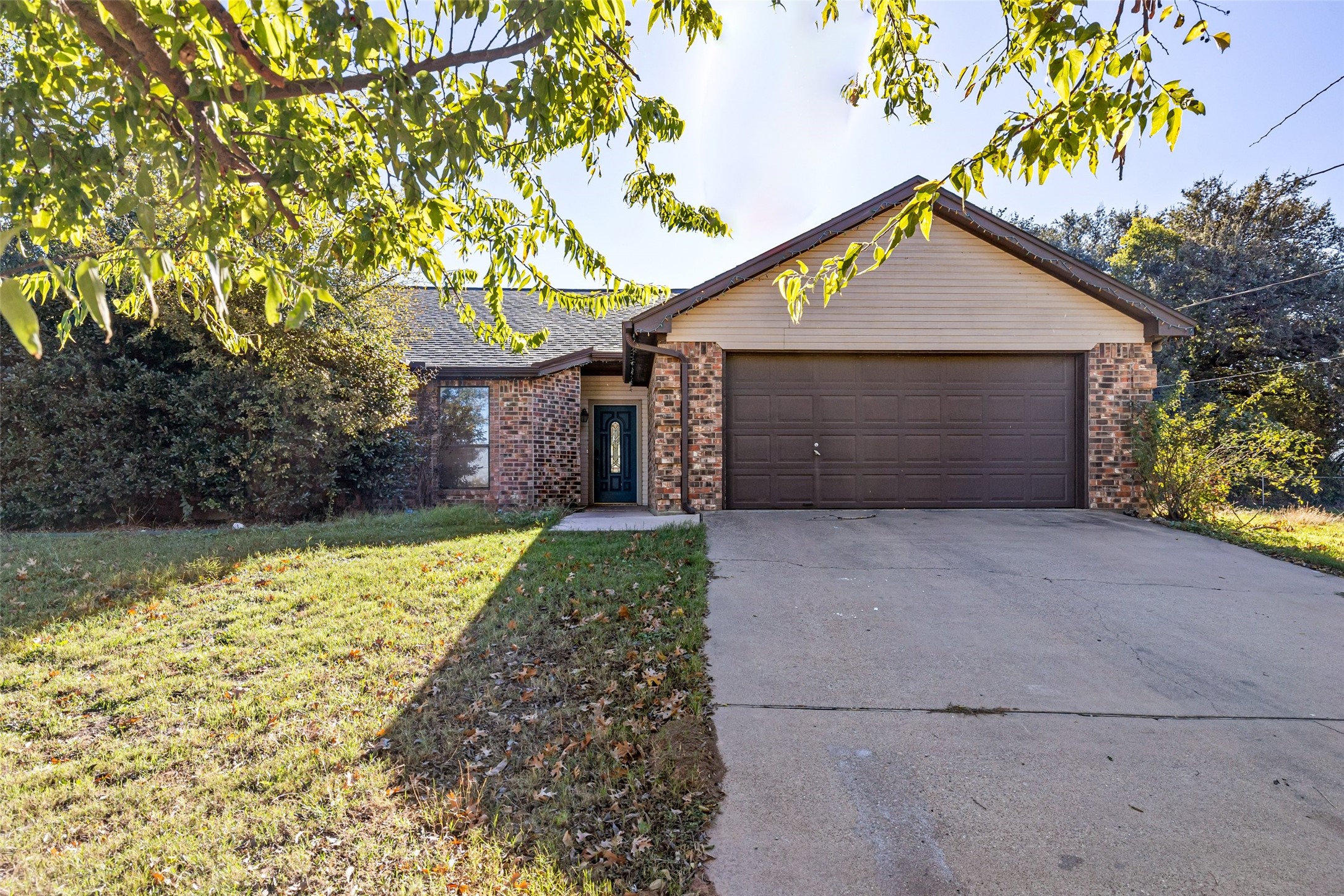 4007 Frisco Court Granbury TX 76048
