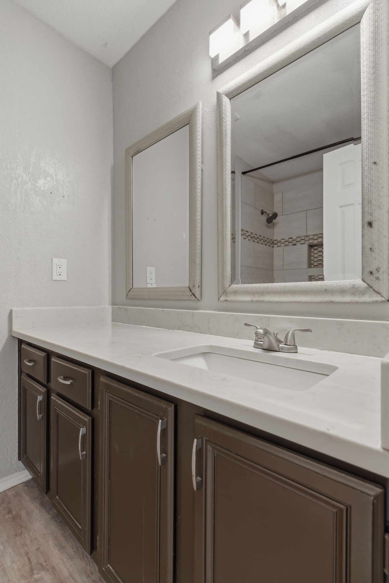 1800 Pine Ridge Drive Bedford TX 76021