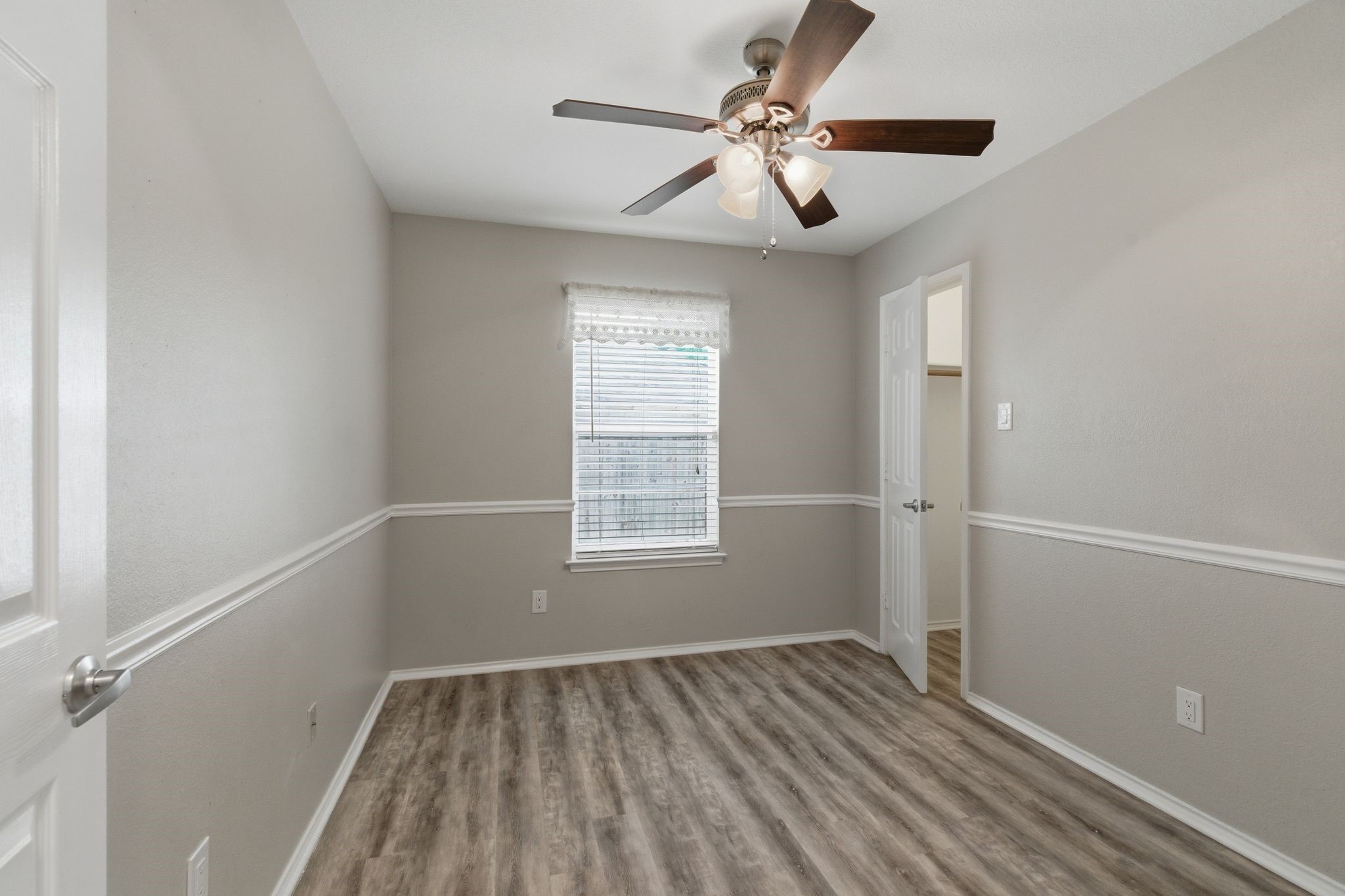 1800 Pine Ridge Drive Bedford TX 76021