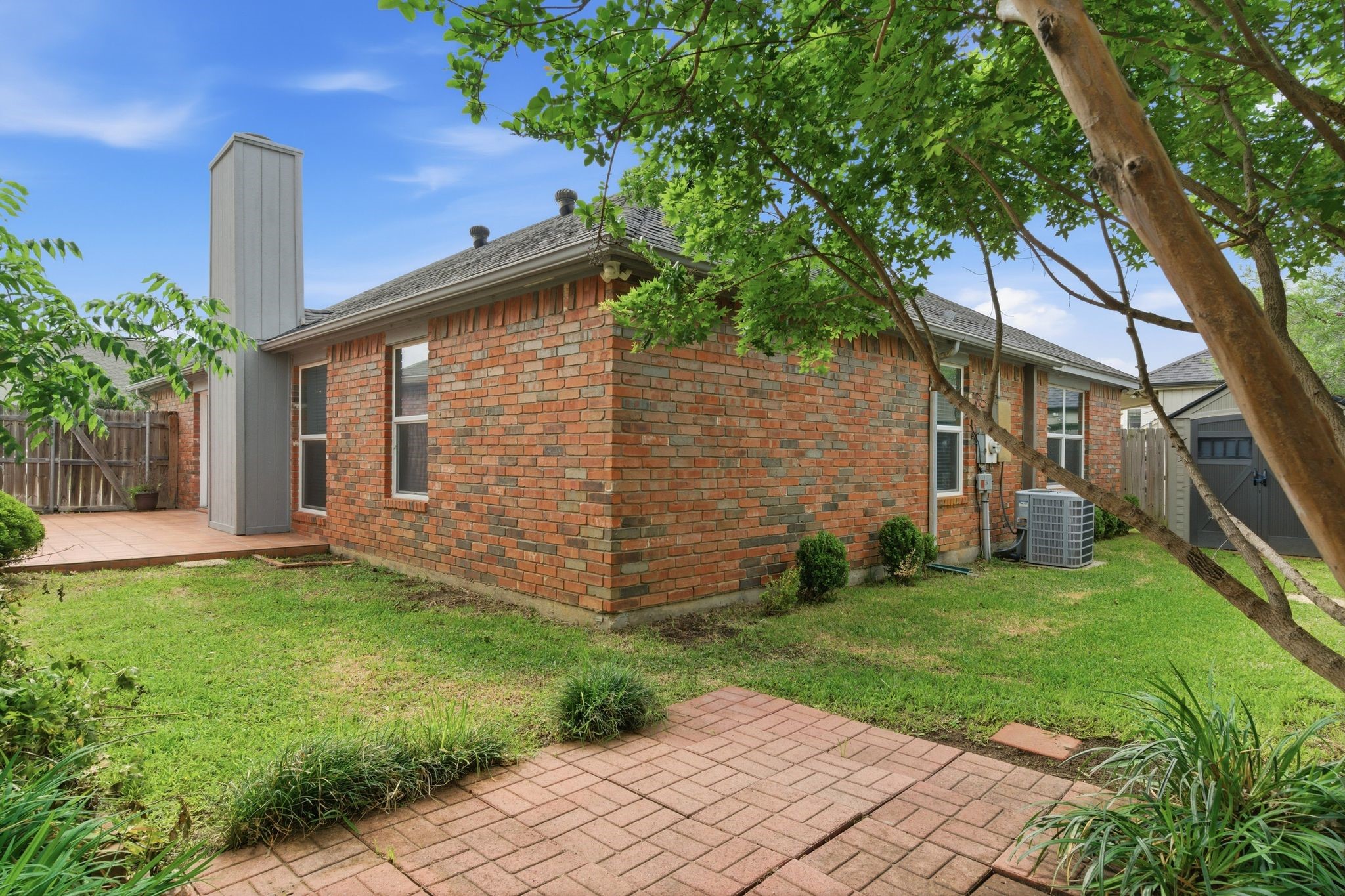 1800 Pine Ridge Drive Bedford TX 76021