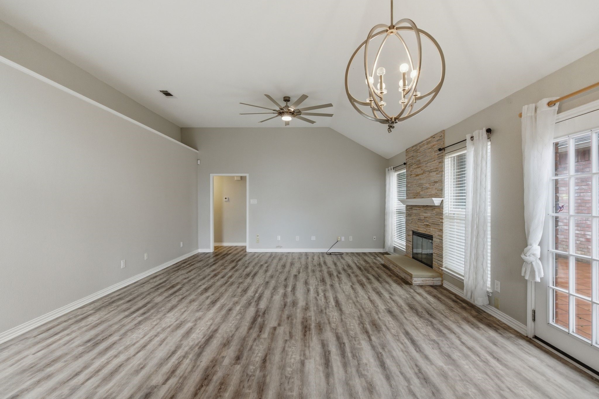 1800 Pine Ridge Drive Bedford TX 76021
