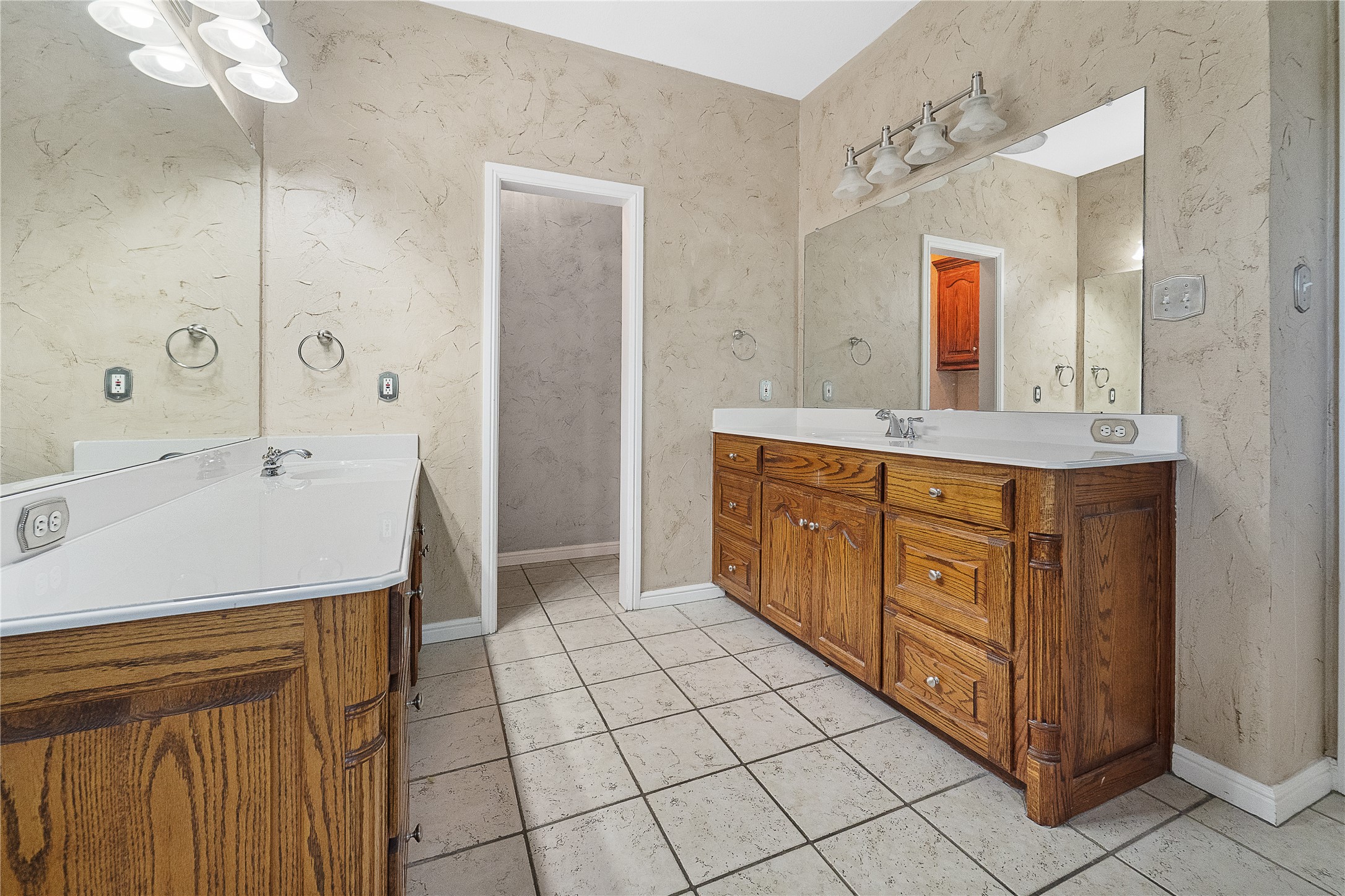 2205 Covington Court Sherman TX 75092