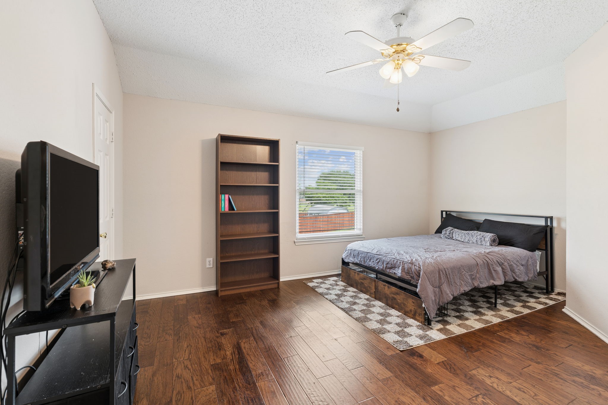 918 E Grubb Drive Mesquite TX 75149